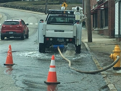 Made in USA 4" Cam Lock Hydro-Hitch with Pitot Assembly